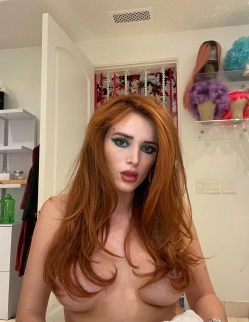 Bella Thorne Braless Big Boobs  nude photo
