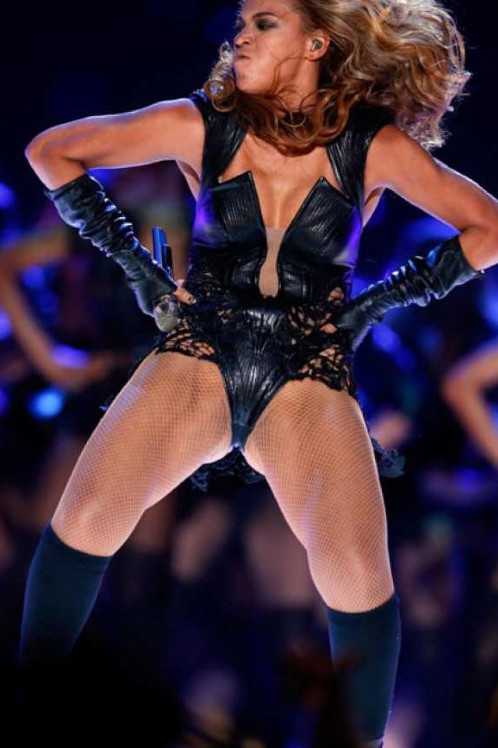 Beyonce Super Bowl Malfunction  nude photo