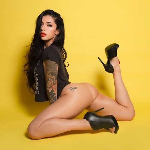 Bianca Taylor  nude photo