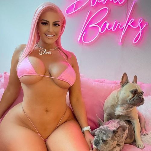 Big Danii  nude photo