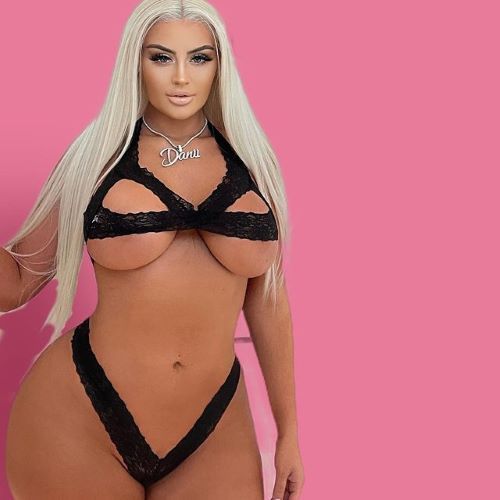 Big Danii  nude photo