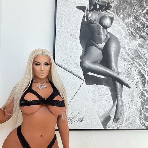 Big Danii  nude photo