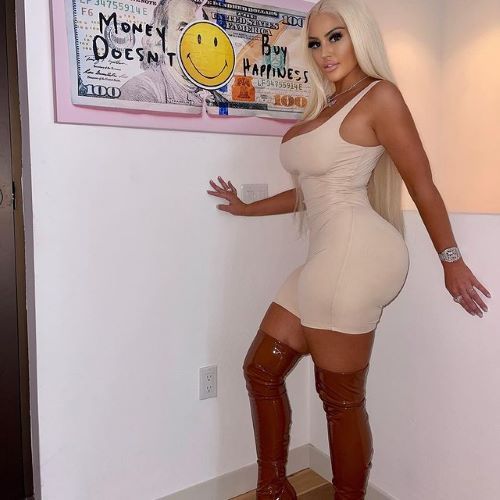 Big Danii  nude photo