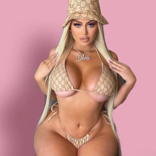 Big Danii  nude photo