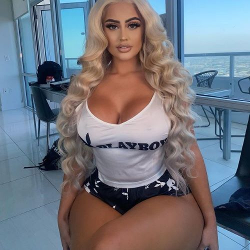 Big Danii  nude photo