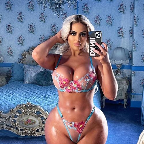 Big Danii  nude photo