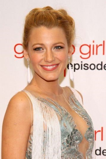 Blake Lively Gossip Girl  nude photo