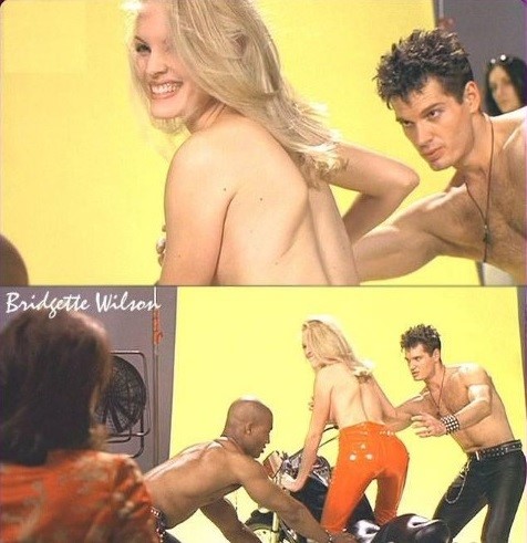 Bridgette Wilson Topless Sexy Actress  nude photo