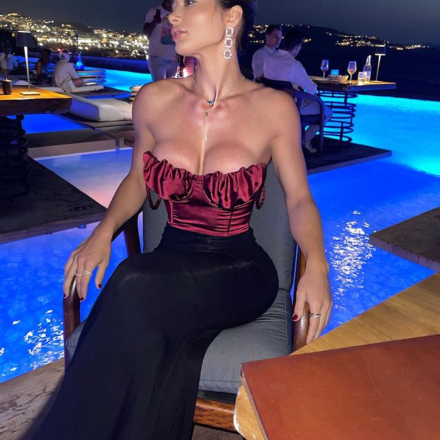 Bruna Luccas  nude photo