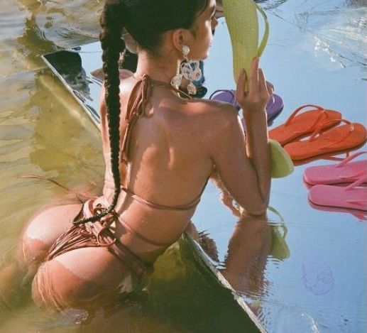 Bruna Marquezine Sexy Booty In Bikini  nude photo