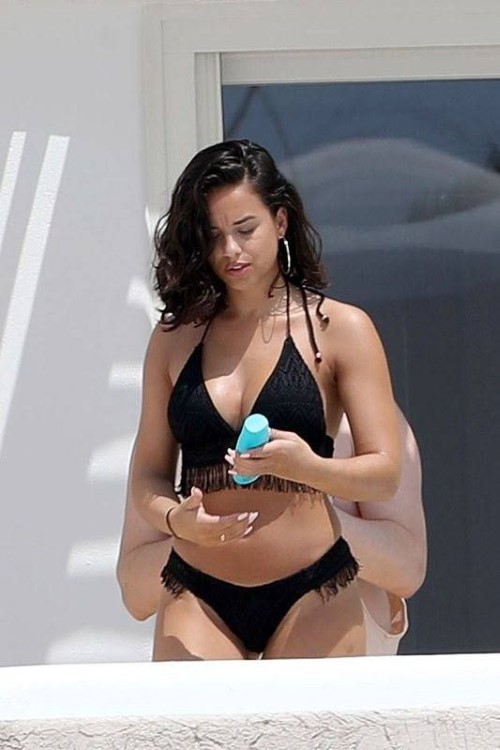 Busty Actress Georgia May Foote Bikini  nude photo