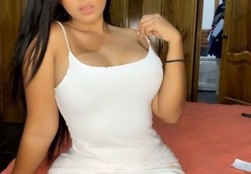 Busty Babe Alejandra Quiroz Upskirt  nude photo