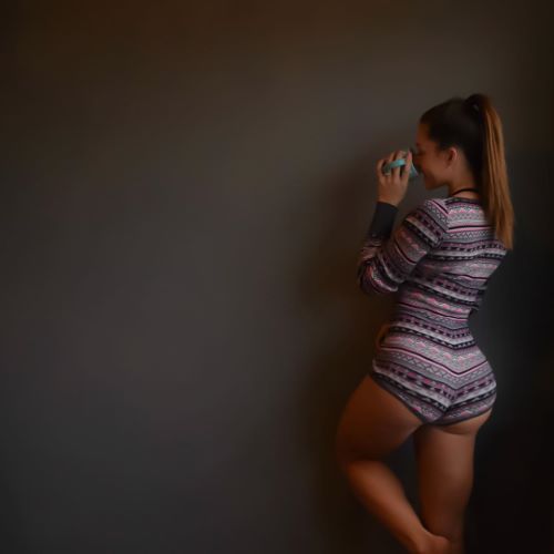 Caitlin Rice  nude photo