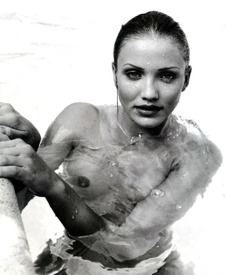 Cameron Diaz Beautiful Naked Boobs Sexy Nipples  nude photo