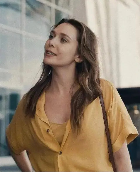 Can Someone Rp As Elizabeth Olsen Or Sadie Sink  nude photo