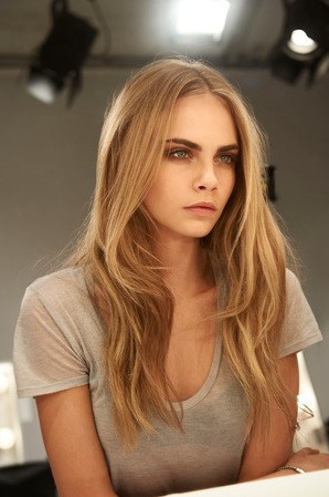 Cara Delevingne Blonde Hair  nude photo