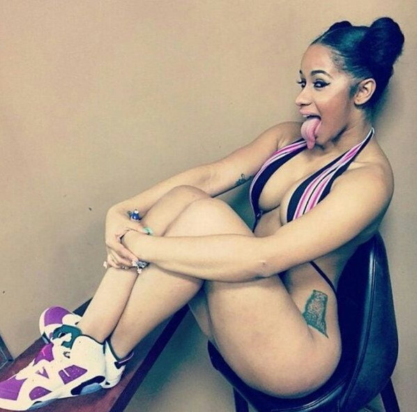 Cardi B  nude photo