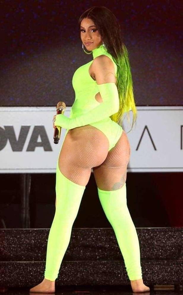 Cardi B Booty Tease  nude photo