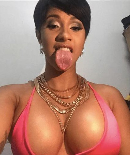Cardi B Tits  nude photo