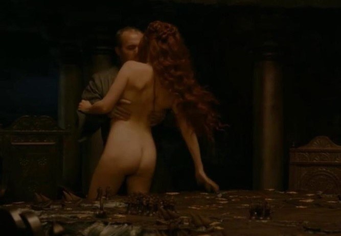 Carice Van Houten Thrones Nude  nude photo