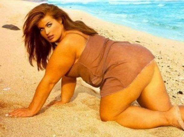 Carmen Electra Fat  nude photo