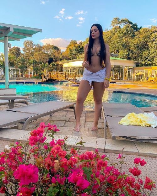 Carolina Paiva  nude photo