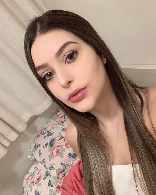 Carolina Paiva  nude photo