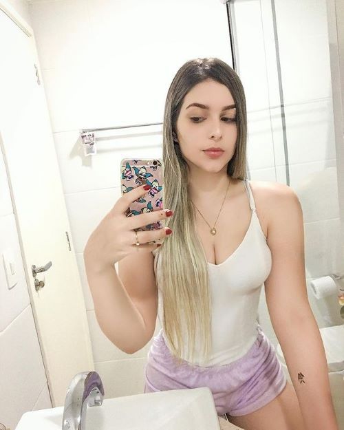 Carolina Paiva  nude photo