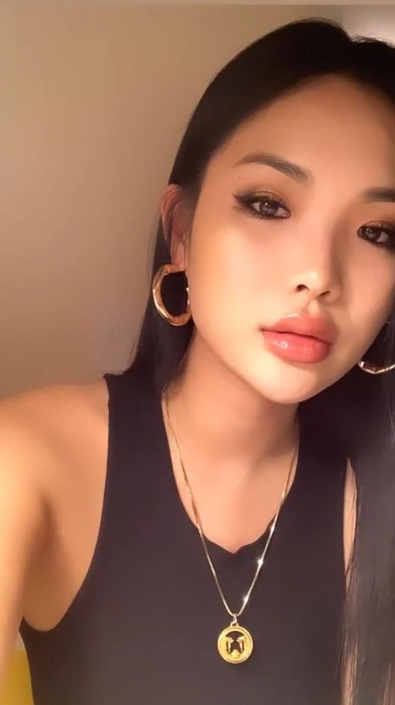 Chailee Son  nude photo