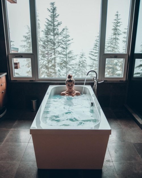 Charly Jordan  nude photo