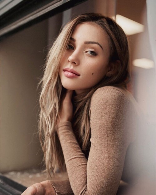 Charly Jordan  nude photo