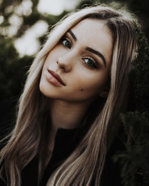 Charly Jordan  nude photo