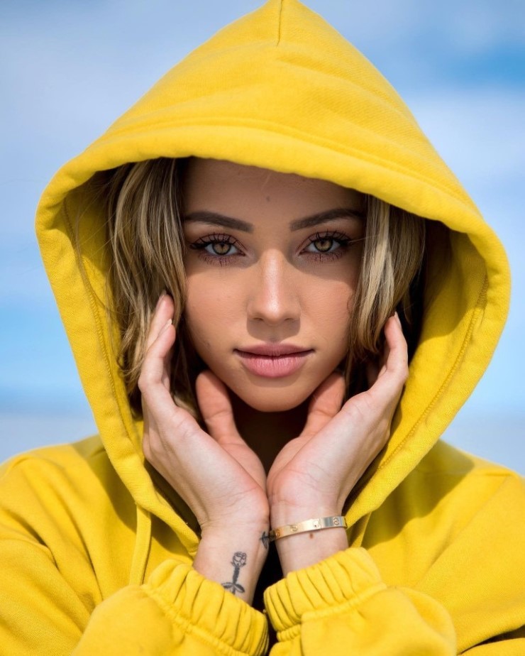 Charly Jordan  nude photo