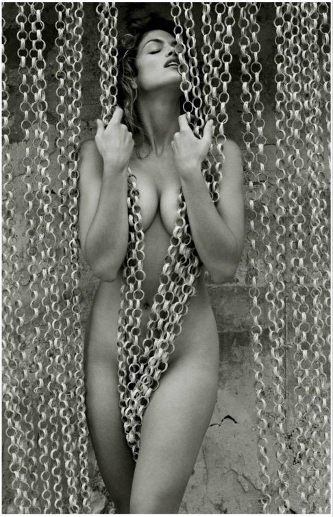 Cindy Crawford By Herb Ritts  nude photo