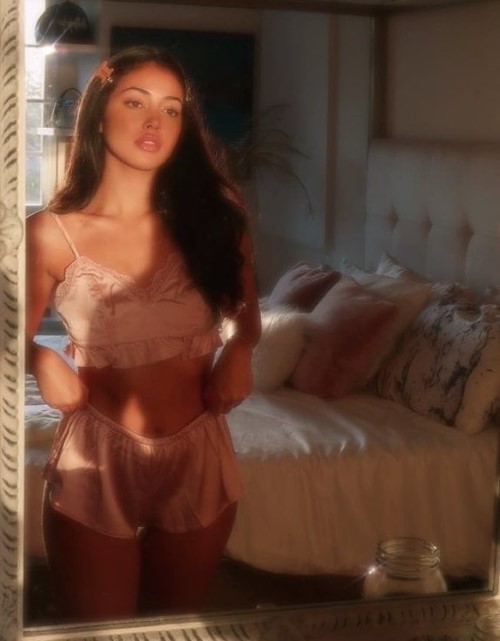 Cindy Kimberly  nude photo