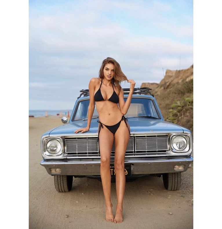 Colleen Cole  nude photo