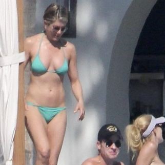 Courteney Cox Jennifer Aniston Bikini  nude photo