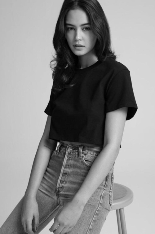 Courtney Eaton  nude photo