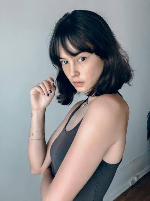 Courtney Eaton  nude photo