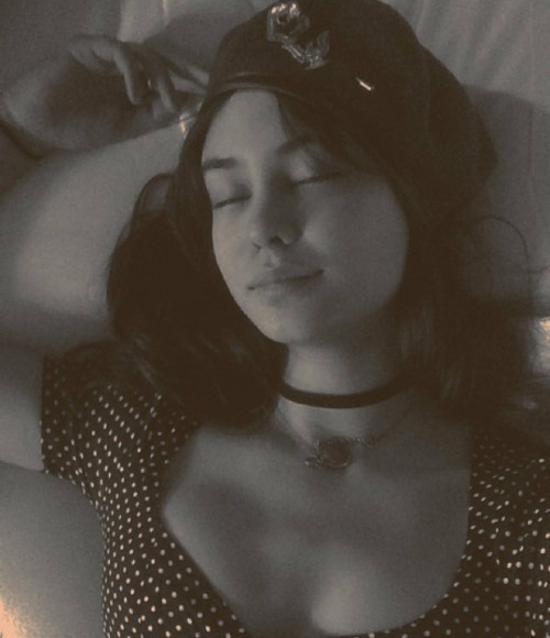 Courtney Eaton Imagine She S Laying On Your Lap Like That  nude photo