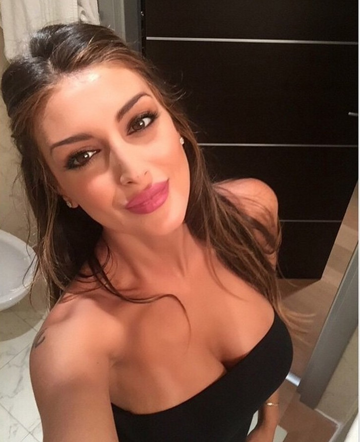 Cristina Buccino  nude photo