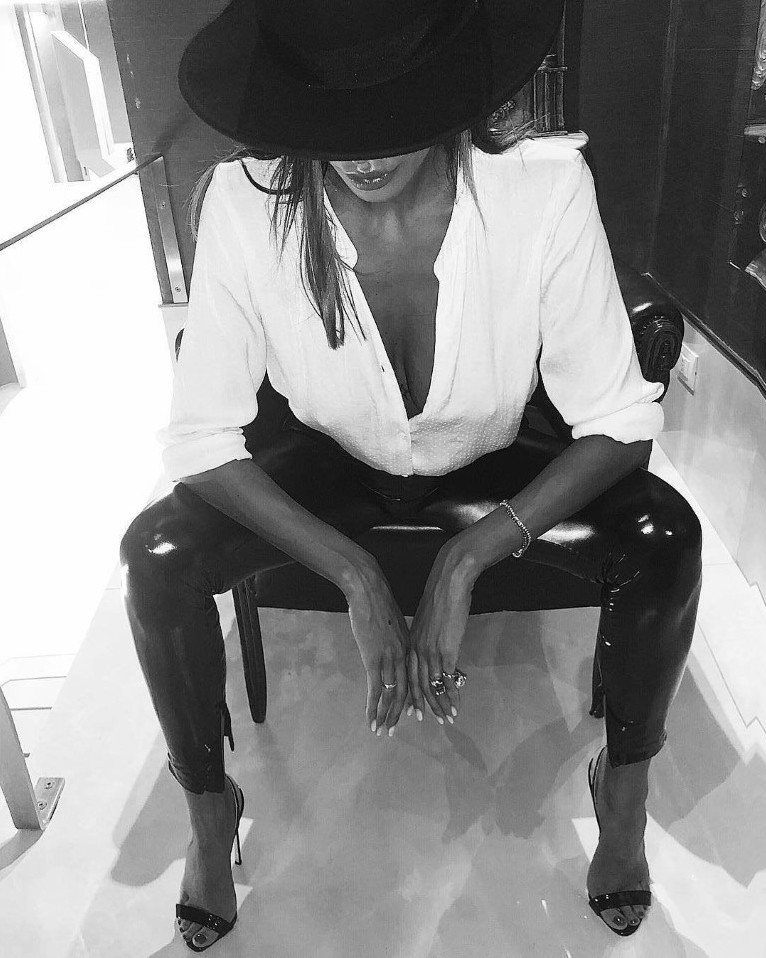 Cristina Buccino  nude photo