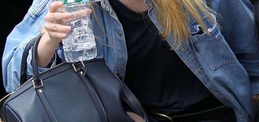 Dakota Fanning Upskirt  nude photo