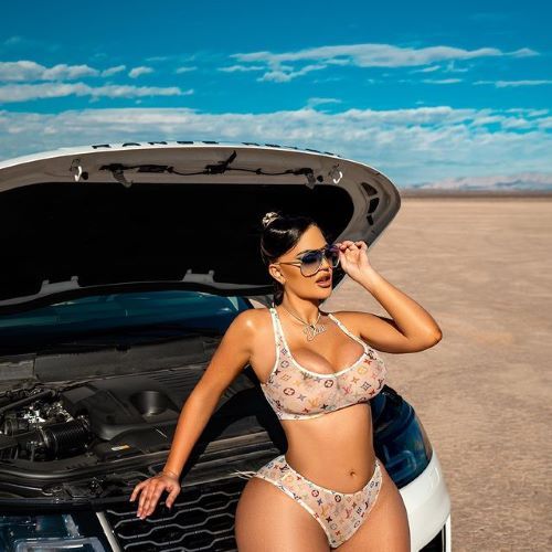 Danii Banks  nude photo