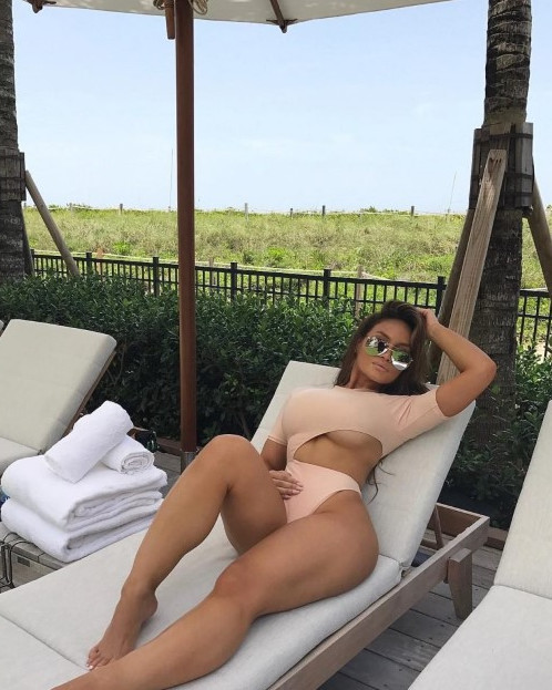 Daphne Joy  nude photo