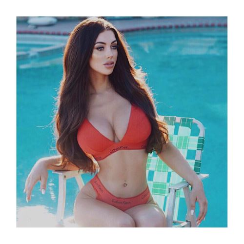 Delia Rose  nude photo