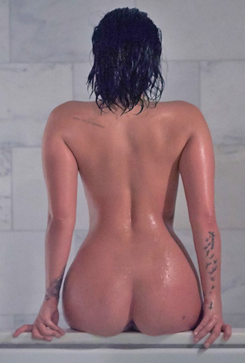 Demi Lovato Nude In Vanity Fair  nude photo
