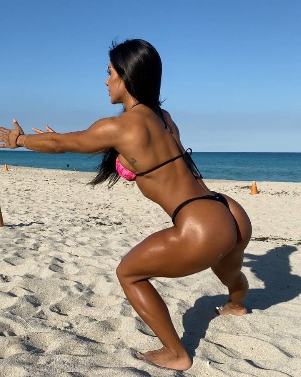 Deniz Saypinar  nude photo