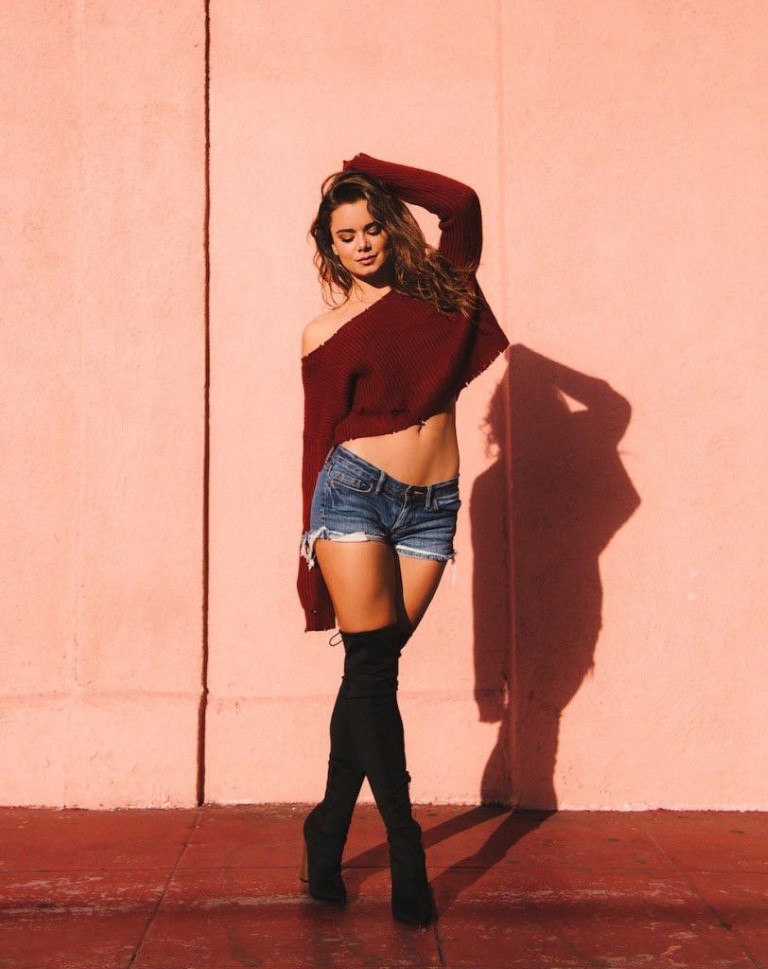 Dessie Mitcheson  nude photo