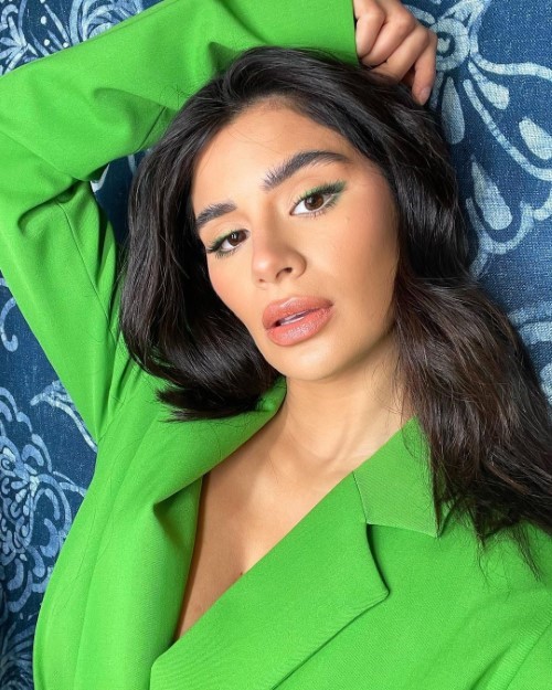 Diane Guerrero Green Queen 3  nude photo